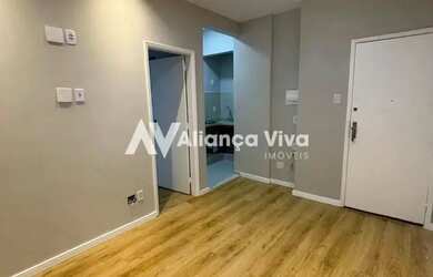 Imagem: O apartamento possui 1 Dormitório, 1 Banheiro, 29m² de Área