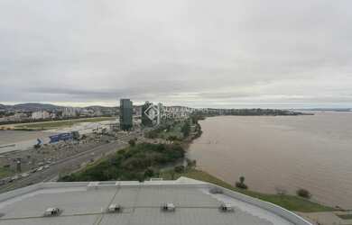 Imagem: O depósito possui 1 Vaga na garagem, 33m² de Área e está