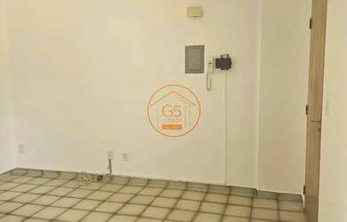 Imagem 5: APARTAMENTO ALUGA-SE, 2 DORM, 1 GARAGEM COBERTA ,OTIMA LOCALIZAÇÃO, UMA QUADRA DA RUA DO R