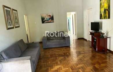 Imagem: O depósito possui 1 Vaga na garagem, 190m² de Área e está