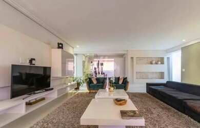 Imagem: O apartamento possui 4 Dormitórios, 4 Banheiros, 4 Vagas na