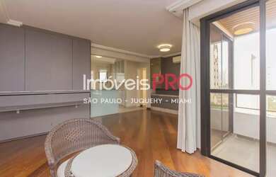 Imagem 6: Apto recém reformado, alto padrão de 3 dorm sendo 1 suíte e 3 vagas...