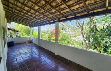 Imagem: O terreno possui 3.860m² de Área e está localizado em Praça