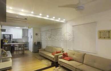 Imagem: A casa em condomínio possui 2 Dormitórios, 1 Banheiro, 2 Vagas