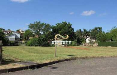 Imagem: O terreno possui 2.320m² de Área e está localizado em Morada