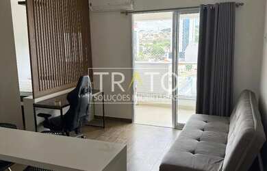 Imagem: O apartamento possui 1 Dormitório, 1 Banheiro, 1 Vaga na garagem