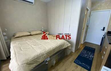 Imagem: O studio possui 1 Dormitório, 1 Banheiro, 1 Vaga na garagem