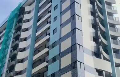 Imagem: O apartamento possui 1 Dormitório, 1 Banheiro, 1 Vaga na garagem