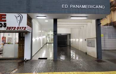 Imagem: O studio possui 1 Dormitório, 1 Banheiro, 29m² de Área e