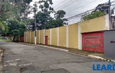 Imagem: O terreno possui 70m² de Área e está localizado em Jardim