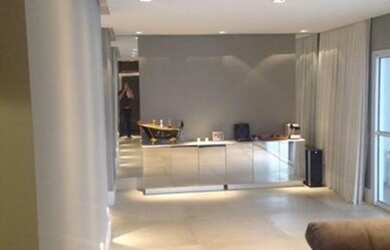 Imagem: O apartamento possui 3 Dormitórios, 1 Banheiro, 2 Vagas na