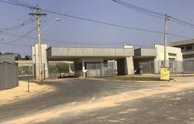 Imagem: O terreno possui 323m² de Área, Imóvel novo e está localizado