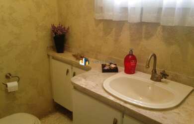 Imagem 8: LINDA CASA EM ALPHAVILLE. 500m² de Área, 4 Vagas na garageme5 Dormitórios