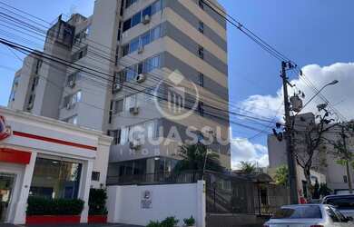 Imagem: O apartamento possui 1 Dormitório, 1 Banheiro, 1 Vaga na garagem