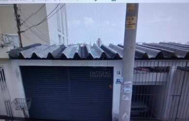 Imagem: O terreno possui 254m² de Área e está localizado em Parque