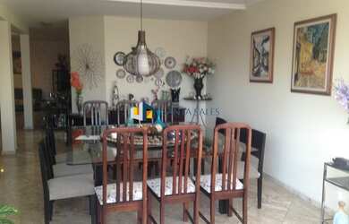 Imagem 4: LINDA CASA EM ALPHAVILLE. 500m² de Área, 4 Vagas na garageme5 Dormitórios