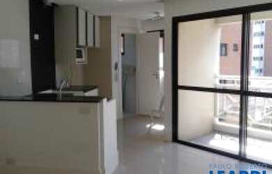 Imagem: O apartamento possui 1 Dormitório, 2 Banheiros, 2 Vagas na