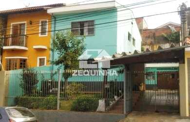 Imagem: A casa possui 2 Dormitórios, 2 Banheiros, 2 Vagas na garagem