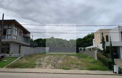 Imagem: O terreno possui 492m² de Área e está localizado em Portal