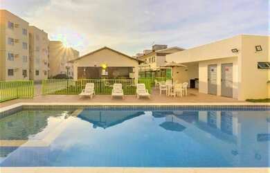 Imagem: O apartamento possui 2 Dormitórios, 1 Banheiro, 1 Vaga na garagem