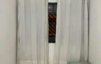 Imagem: O quarto está localizado em Ponta da Praia, Santos para alugar