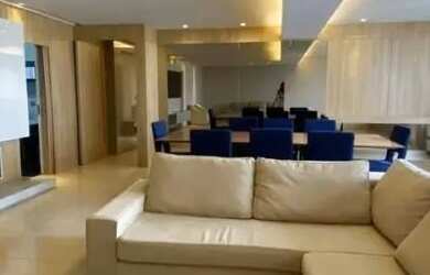 Imagem: O apartamento possui 4 Dormitórios, 5 Banheiros, 4 Vagas na