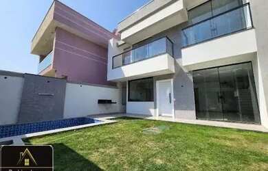 Imagem: A casa em condomínio possui 3 Dormitórios, 3 Banheiros, 2