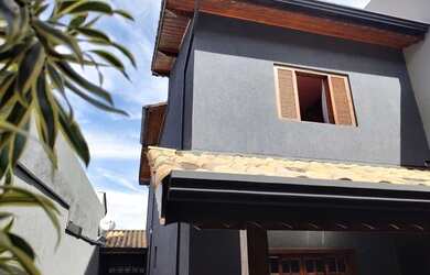 Imagem 2: Sobrado. Varanda, Área de serviço, 160m² de Áreae1 Vaga na garagem