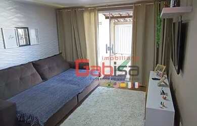 Imagem: A casa possui 4 Dormitórios, 3 Banheiros, 2 Vagas na garagem