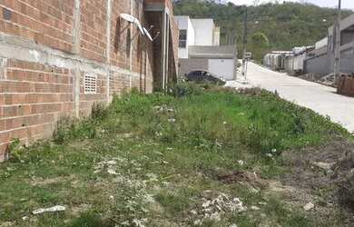 Imagem: O terreno possui 150m² de Área e está localizado em Guarabira