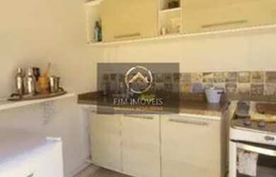 Imagem: A casa possui 3 Dormitórios, 3 Banheiros, 1 Vaga na garagem