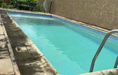 Imagem 2: Casa com piscina com 500 metros de área territorial ampla para receber...