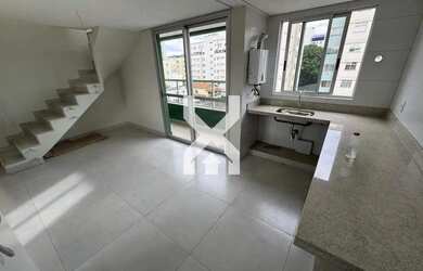 Imagem: O apartamento na cobertura possui 2 Dormitórios, 3 Banheiros