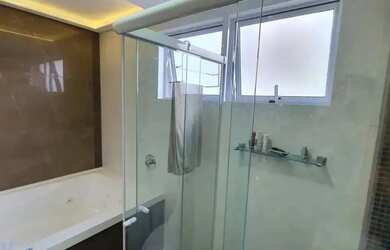 Imagem: O apartamento possui 3 Dormitórios, 4 Banheiros, 2 Vagas na