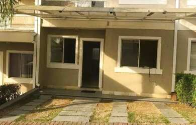 Imagem: A casa em condomínio possui 3 Dormitórios, 2 Banheiros, 2