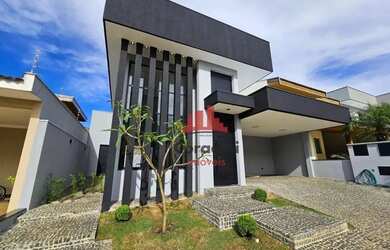 Imagem: A casa em condomínio possui 3 Dormitórios, 4 Banheiros, 4