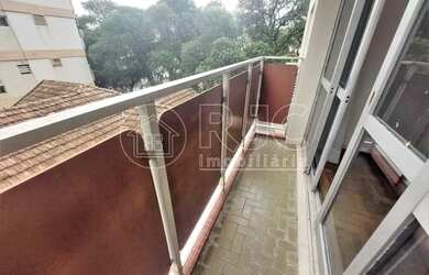 Imagem: O apartamento possui 2 Dormitórios, 3 Banheiros, 1 Vaga na