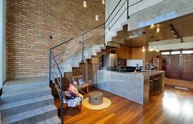 Imagem: A casa em condomínio possui 2 Dormitórios, 1 Banheiro, 3 Vagas