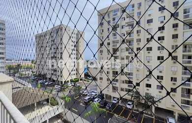 Imagem: O apartamento possui 2 Dormitórios, 2 Banheiros, 1 Vaga na