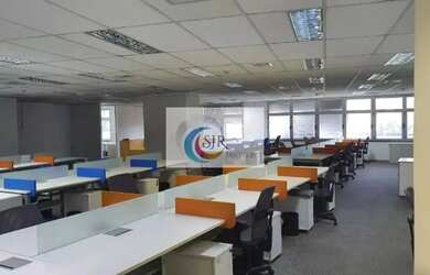 Imagem: O depósito possui 5 Vagas na garagem, 560m² de Área, Imóvel