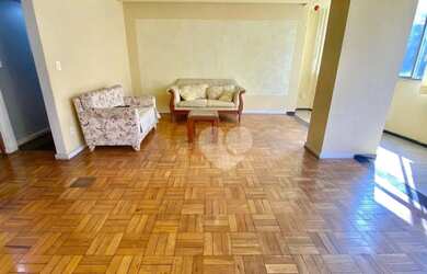 Imagem 2: Apartamento com salão, 3 quartos e uma vaga à venda, 122 m² por R$ 1.100.000 - Copacabana