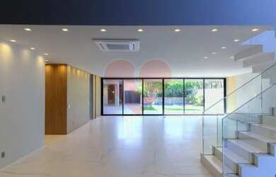 Imagem 9: CASA À VENDA CONDOMÍNIO SANTA MÔNICA JARDINS 6 SUÍTES ALTO PADRÃO...