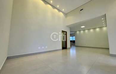 Imagem 5: CONDOMÍNIO GRAN ROYALLE. Piscina, Área de serviço, 225m² de Áreae4...