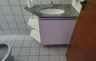 Imagem 10: Imóvel para aluguel tem 100 metros quadrados com 3 quartos em Praia da Costa - Vila Velha