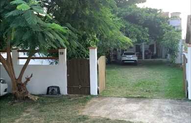 Imagem: A casa possui 5 Dormitórios, 3 Banheiros, 5 Vagas na garagem