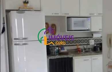 Imagem: O apartamento possui 1 Dormitório, 1 Banheiro, 1 Vaga na garagem