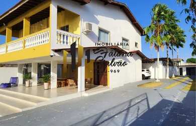 Imagem: A casa possui 3 Dormitórios, 5 Banheiros, 5 Vagas na garagem