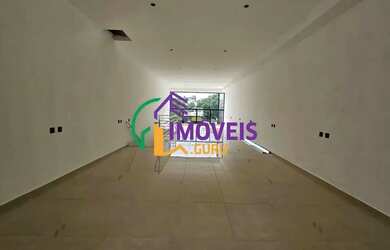 Imagem: O depósito possui 1 Vaga na garagem e 107m² de Área e está