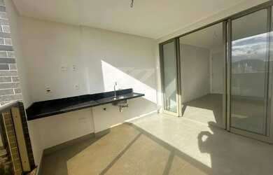 Imagem 2: Apartamento, quadra do mar, 115m², 4 quartos, 1 suíte, 2 vagas, lazer completo