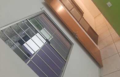 Imagem: A casa possui 2 Dormitórios, 1 Banheiro, 45m² de Área, Varanda